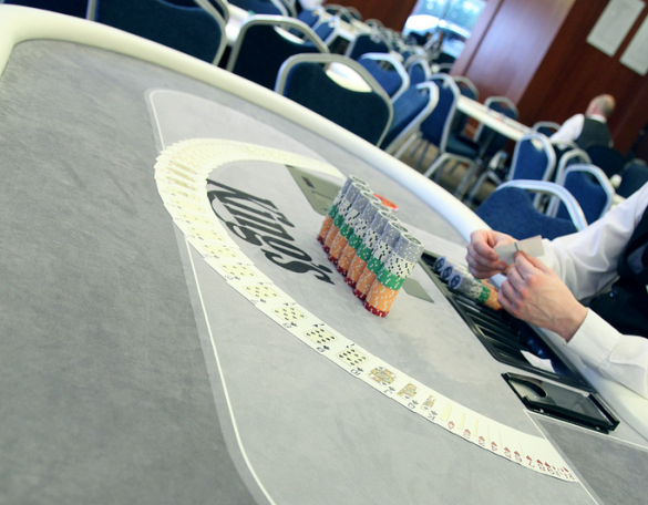wpt prague dealer