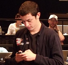 https://www.pokerstrategy.com/wp-content/uploads/cdn-origin/2013/03/18/Tom-Dwan-Texting.JPG