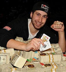 https://www.pokerstrategy.com/wp-content/uploads/cdn-origin/2013/03/29/jonathan-duhamel-wins-wsop.jpg