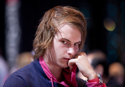 Viktor Blom Viktor Blom