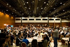https://www.pokerstrategy.com/wp-content/uploads/cdn-origin/2014/01/14/cardroom.jpg