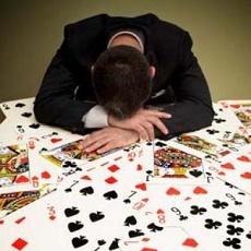 https://www.pokerstrategy.com/wp-content/uploads/cdn-origin/2014/04/29/gambling-addiction_1.jpg