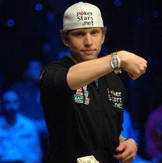 https://www.pokerstrategy.com/wp-content/uploads/cdn-origin/2014/05/21/petereastgate.jpg