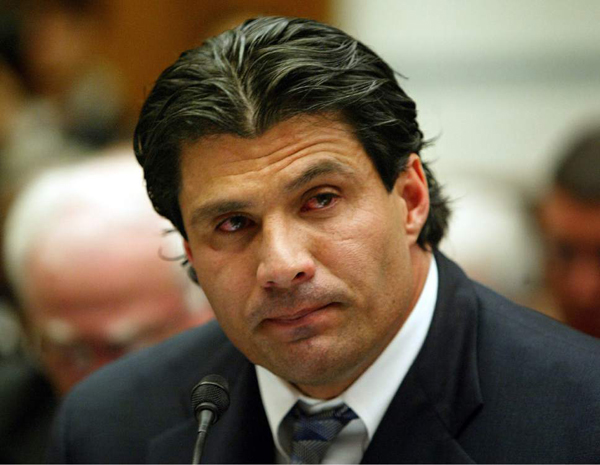 José Canseco qui pleurniche