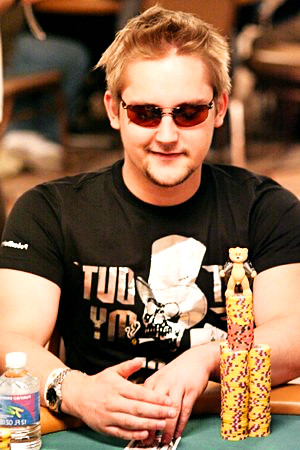 Niklas Heinecker Niklas Heinecker