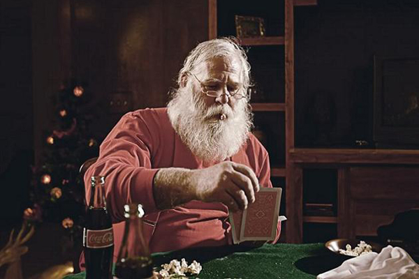 Même le Père Noël joue au poker de temps en temps ! Même le Père Noël joue au poker de temps en temps !