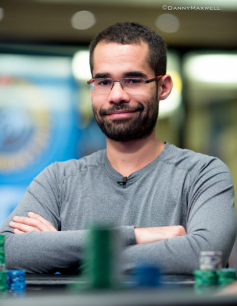 Leonardo Pires eliminado do PCA Main Event