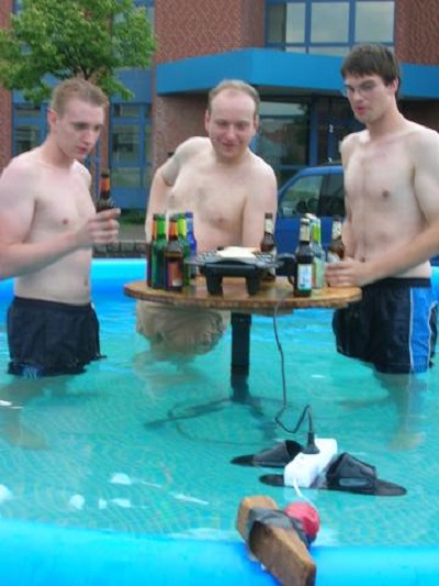 Pool BBQ