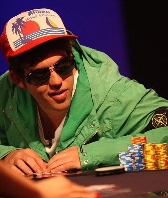 Luke Schwartz poker pro