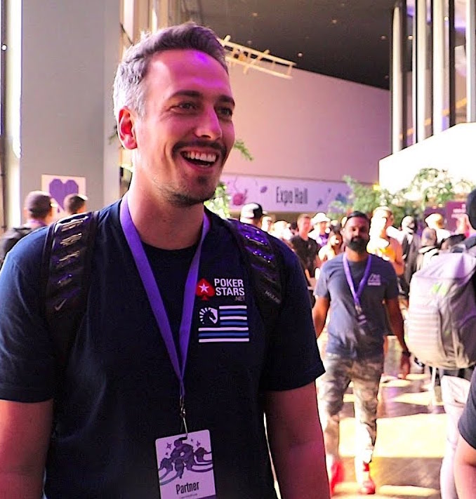 Lex Veldhuis Twitchcon