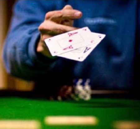 fold poker