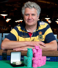 Первый золотой браслет WSOP для России получил Константин Пучков!